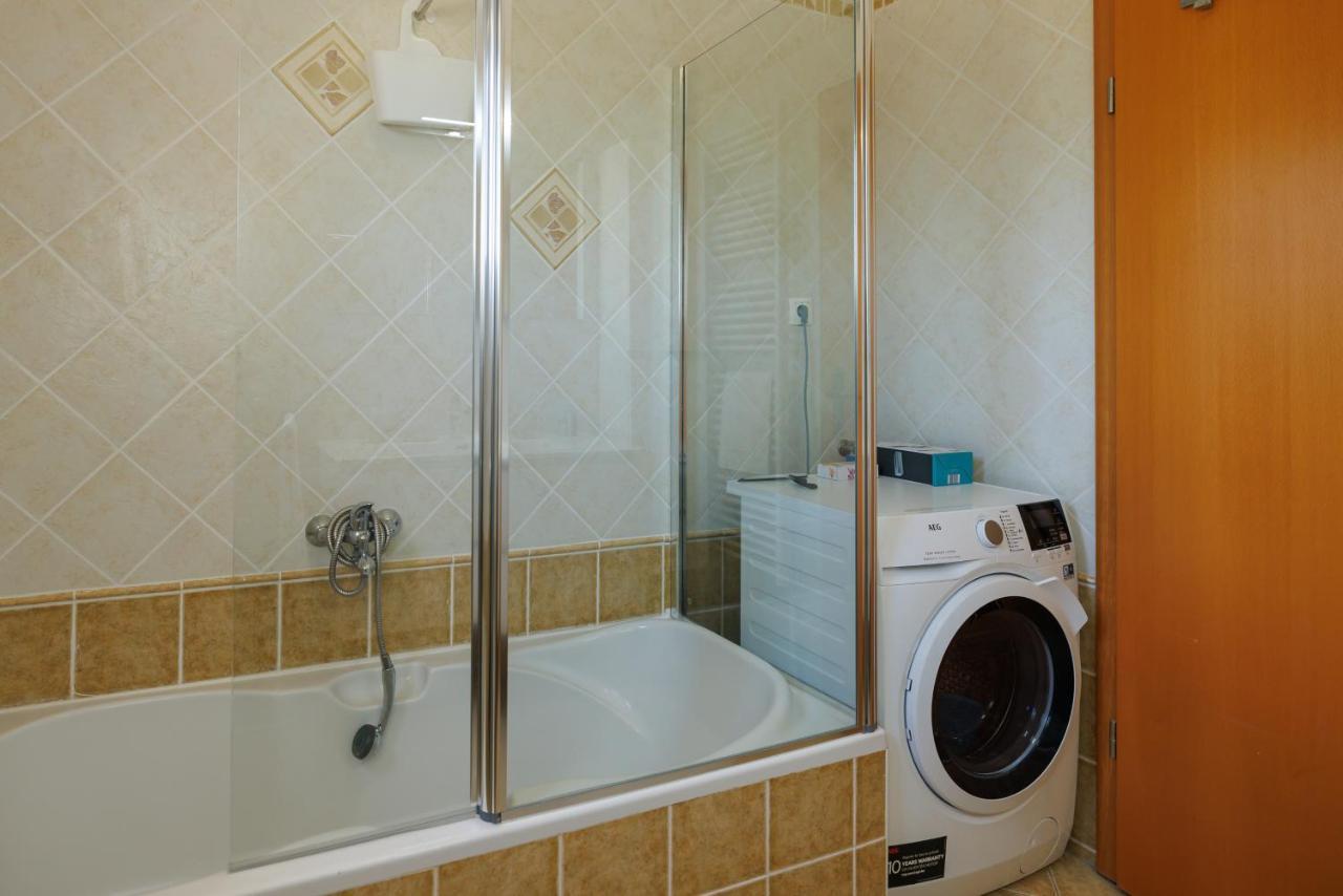Apartman La Vista E' Bella Kornić Exterior foto